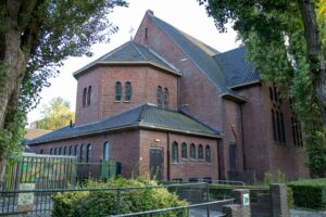 Sint Franciscuskerk achterzijde Oosterparkwijk Vogelbuurt Groningen